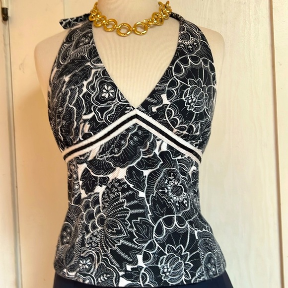 white house black market halter top, behind the neck tie - Picture 1 of 15